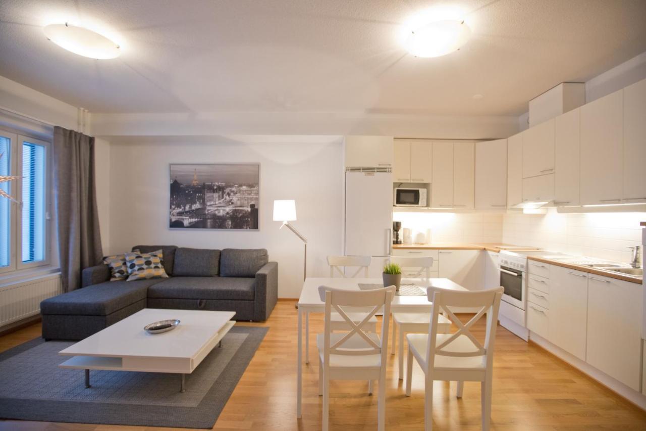 Majesteetti Apartments โรวานิเอมิ ภายนอก รูปภาพ