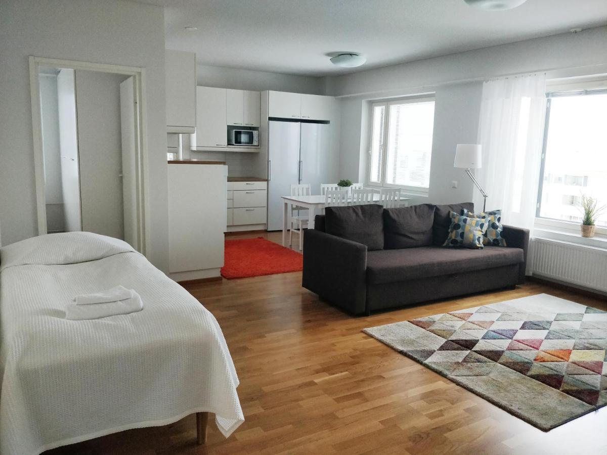 Majesteetti Apartments โรวานิเอมิ ภายนอก รูปภาพ